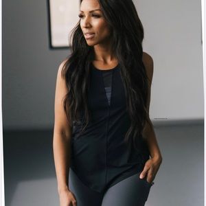 Zyia Black Effortless Tank